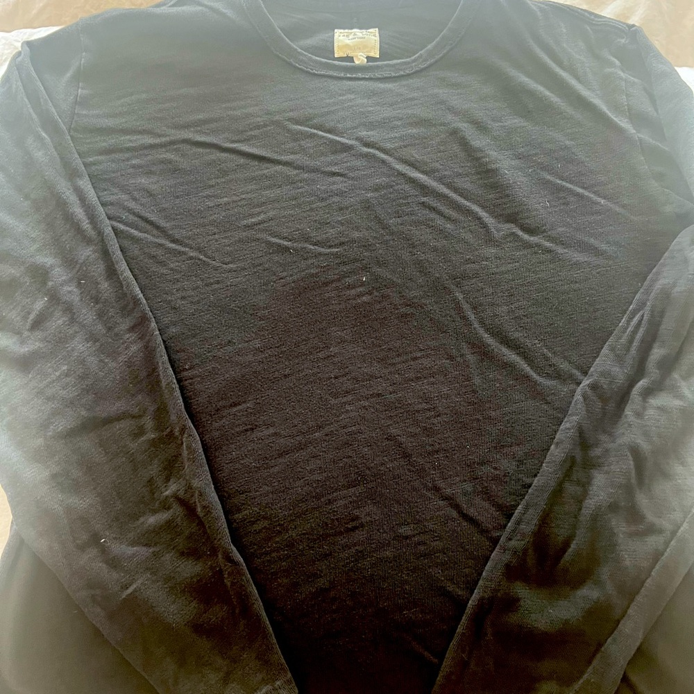 Long sleeve rag and bone shirt— soft and in great condition!